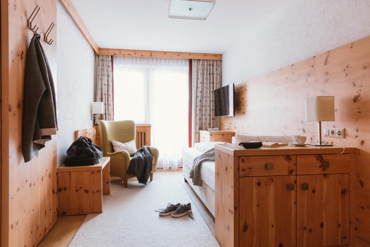 Gartenhotel Linde 4 Sterne Superior 4* Ried im Oberinntal