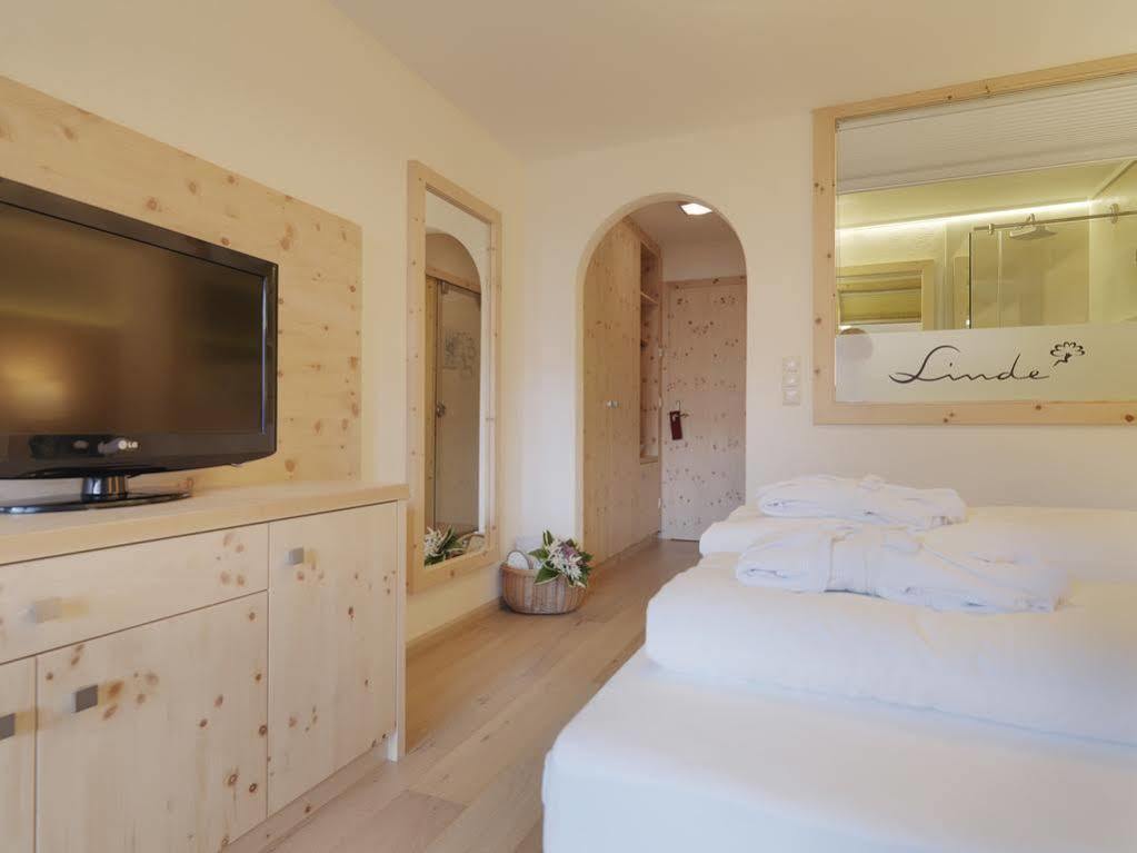 Gartenhotel Linde 4 Sterne Superior Hotel Ried im Oberinntal
